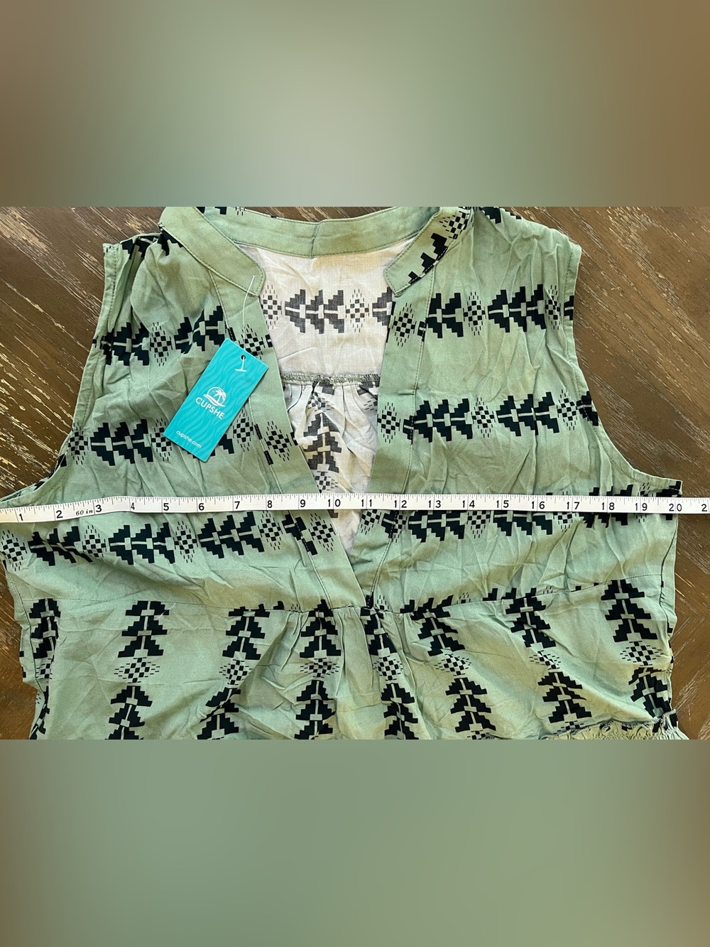 Sleeveless Green Patterned V-Neck Summer Dress - Picture 8 of 8